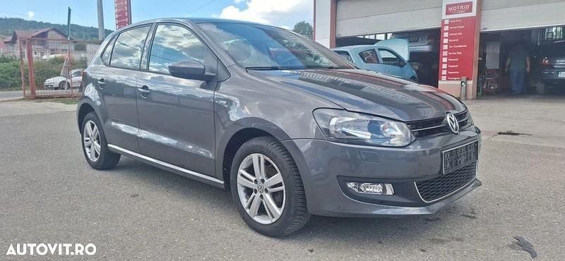 Culoaregri Utilizat 2014 VW Polo Life | 6.400 EUR (Super Preț) - Imagine 1/4