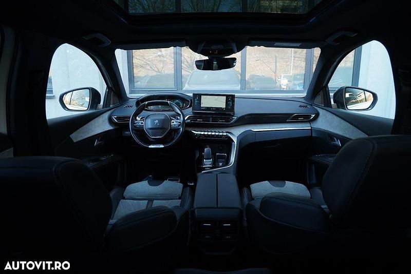 Second-hand Peugeot 3008 GT 300 CP (220 kW) 2021 Culoarealb SUV