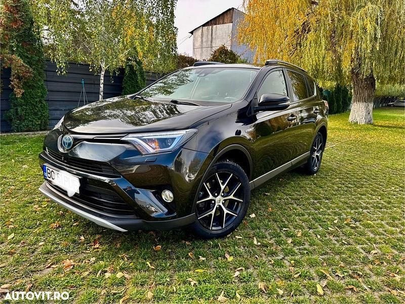Culoarenegru Utilizat 2018 Toyota RAV4 Hybrid Executive SUV | 18.700 EUR (Super Preț) - Imagine 1/4