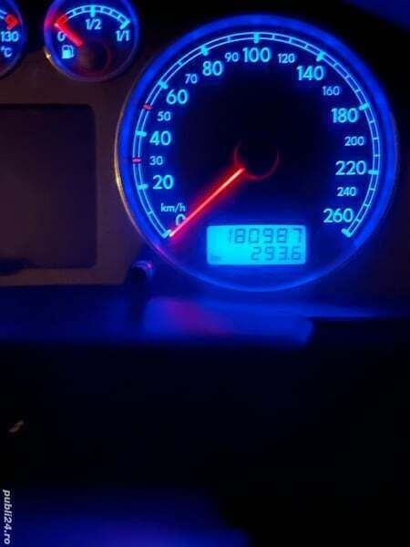 Utilizat 2003 VW Passat Berlinǎ | 2.800 EUR (Scump) - Imagine 1/4