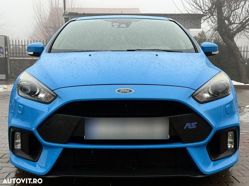 Second-hand Ford Focus 350 CP (257 kW) 2016 Culoarealbastru Hatchback
