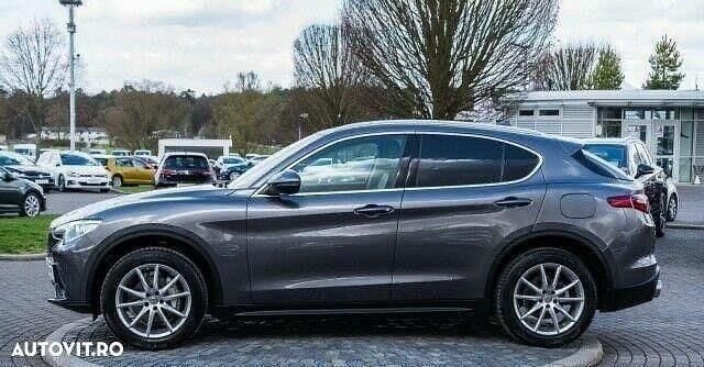 Culoaregri Utilizat 2018 Alfa Romeo Stelvio Super SUV | 21.000 EUR (Super Preț) - Imagine 1/4