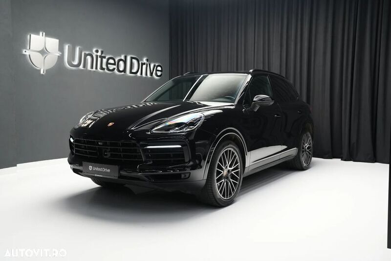 Negru Utilizat 2022 Porsche Cayenne S SUV | 79.900 EUR - Imagine 1/4