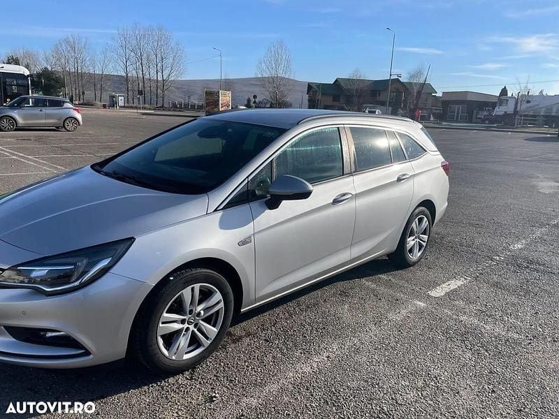 Second-hand Opel Astra Business 110 CP (80 kW) 2016 Culoareargint Break