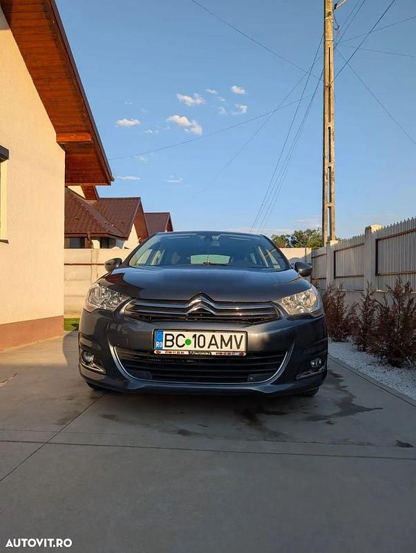 Gri Utilizat 2012 Citroën C4 Exclusive Hatchback | 4.200 EUR (Preț OK) - Imagine 1/4