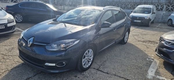 Utilizat 2015 Renault Mégane III Break | 5.000 EUR (Preț bun) - Imagine 1/4