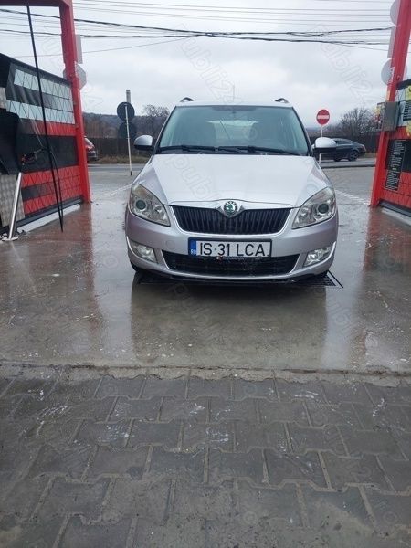 Gri Utilizat 2011 Skoda Fabia Break | 3.200 EUR (Preț OK) - Imagine 1/4