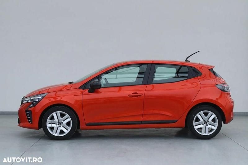 Second-hand Renault Clio V 90 CP (66 kW) 2025 Culoareportocaliu Hatchback