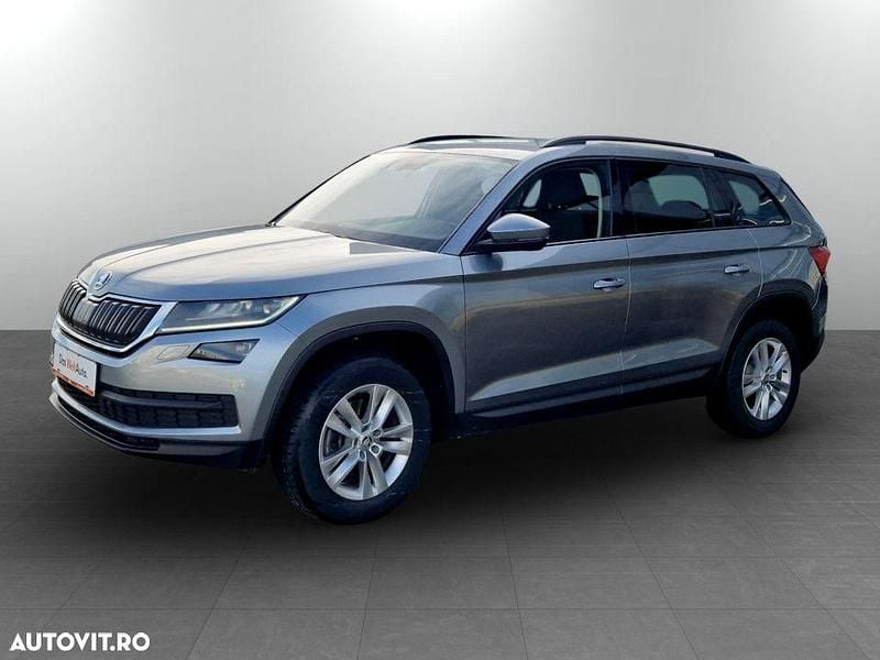 Gri mediu normal Second-hand 2020 Skoda Kodiaq Ambition SUV | 23.800 EUR (Preț bun) - Imagine 1/4