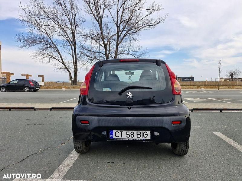 Second-hand Peugeot 107 54 CP (39 kW) 2006 Culoarenegru Hatchback