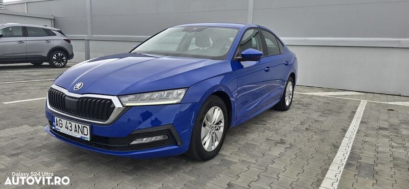 Albastru Utilizat 2020 Skoda Octavia Ambition Berlinǎ | 10.990 EUR (Preț bun) - Imagine 1/4