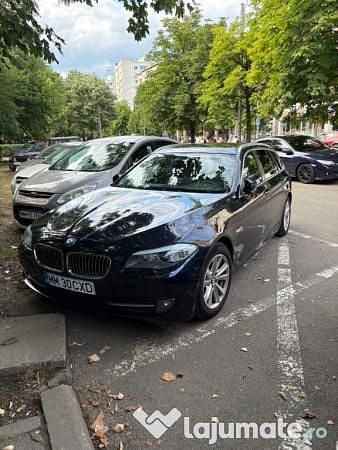 Utilizat 2012 BMW 520 Comfort Edition Break | 9.000 EUR (Super Preț) - Imagine 1/4