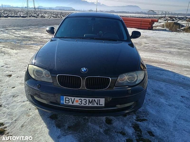 Second-hand BMW 116 116 CP (85 kW) 2010 Culoarenegru Hatchback