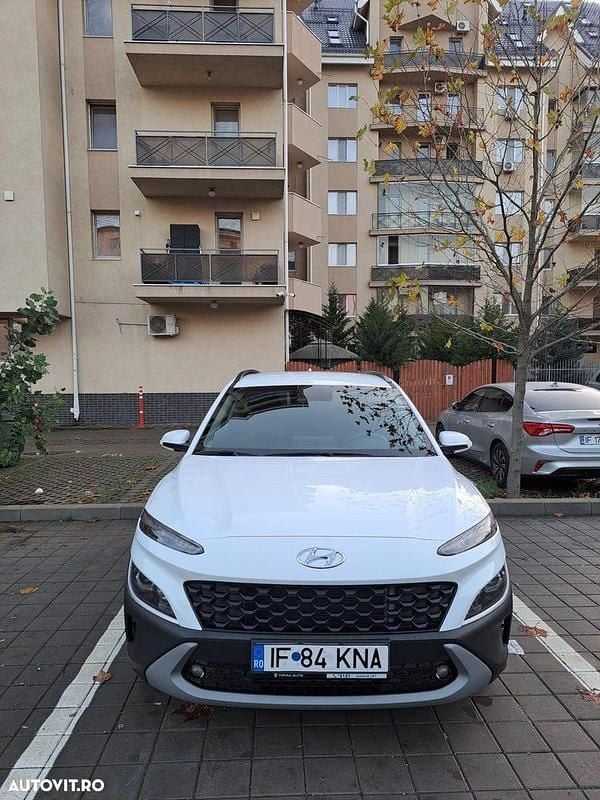 Culoarealb Second-hand 2022 Hyundai Kona SUV | 17.200 EUR (Puțin scump) - Imagine 1/4