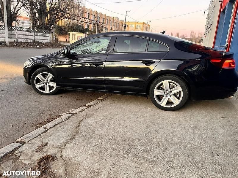 Second-hand VW Passat 177 CP (130 kW) 2014 Culoarenegru Coupe