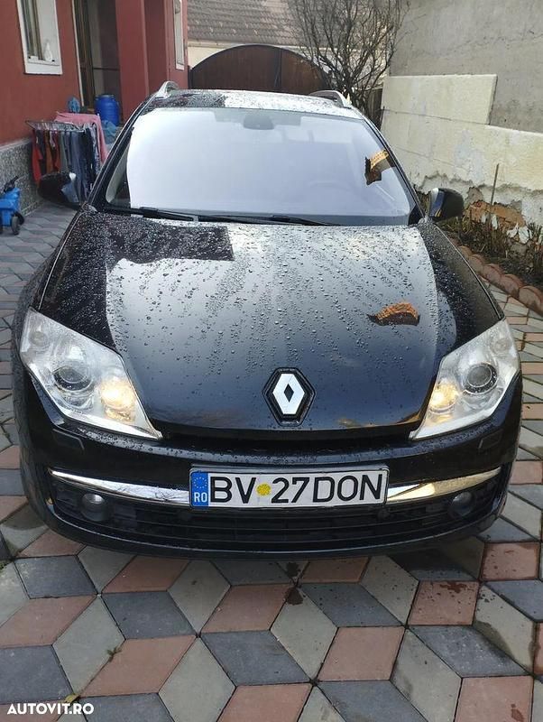 Culoarenegru Utilizat 2010 Renault Laguna GrandTour GT Break | 4.790 EUR - Imagine 1/4
