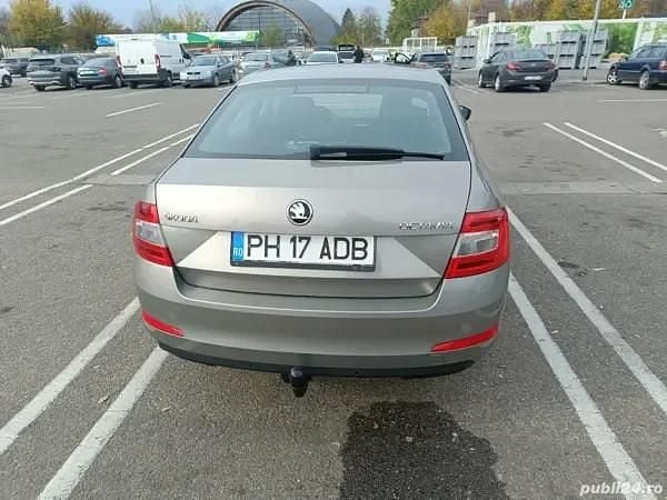 Second-hand Skoda Octavia Style 115 CP (84 kW) 2016 Bej Berlinǎ