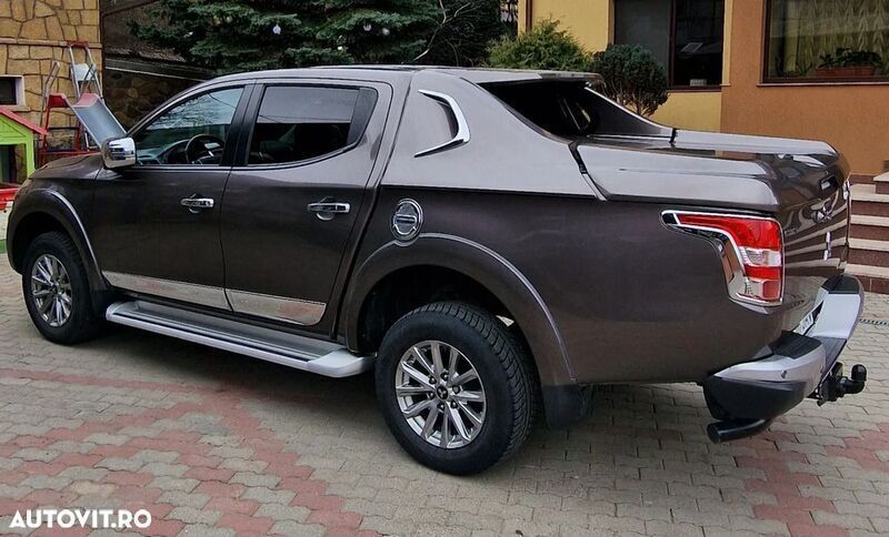 Maro Utilizat 2017 Mitsubishi L200 Intense Pickup | 26.700 EUR - Imagine 1/4
