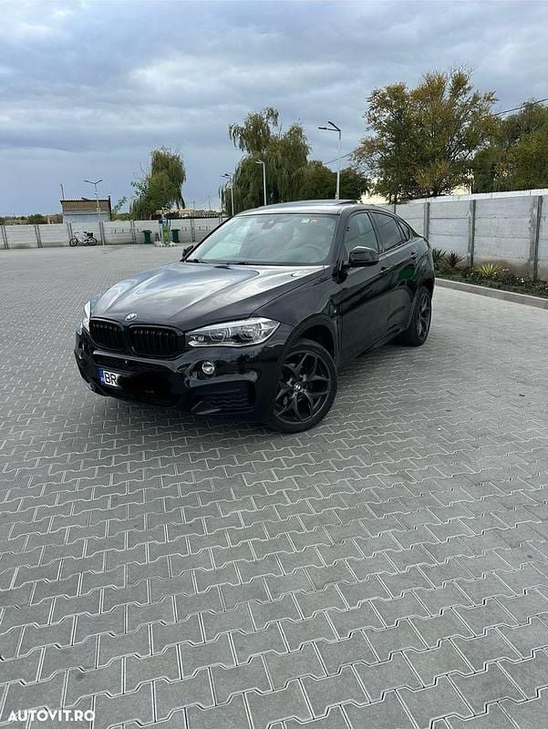 Culoarenegru Utilizat 2015 BMW X6 M Sport SUV | 25.000 EUR (Preț OK) - Imagine 1/4
