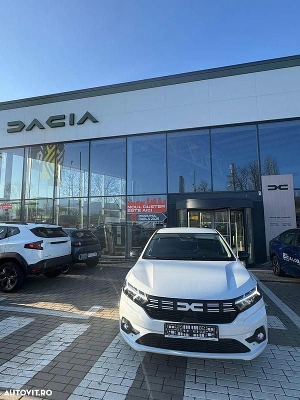 Alb Nouă 2025 Dacia Logan Journey Berlinǎ | 15.600 EUR (Preț OK) - Imagine 1/4