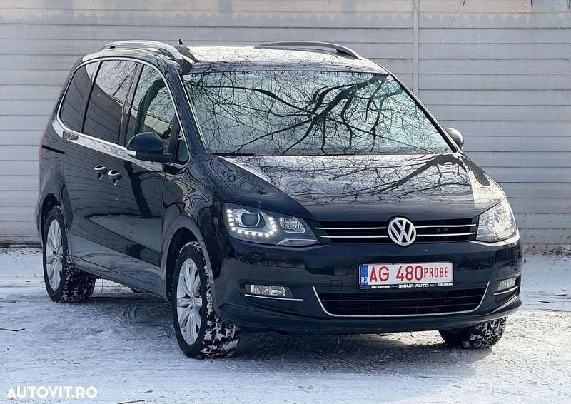 Second-hand VW Sharan Highline 140 CP (102 kW) 2011 Culoarenegru Monovolum