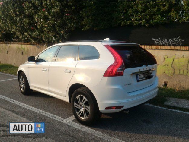 Second-hand Volvo XC60 136 CP (100 kW) 2014 Alb SUV