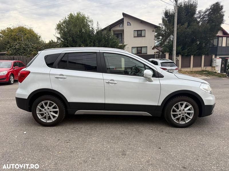 Alb Utilizat 2016 Suzuki SX4 S-Cross Comfort+ SUV | 7.999 EUR (Preț OK) - Imagine 1/4