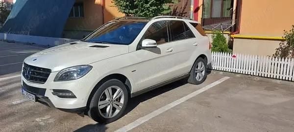 Second-hand Mercedes ML250 204 CP (150 kW) 2012 SUV