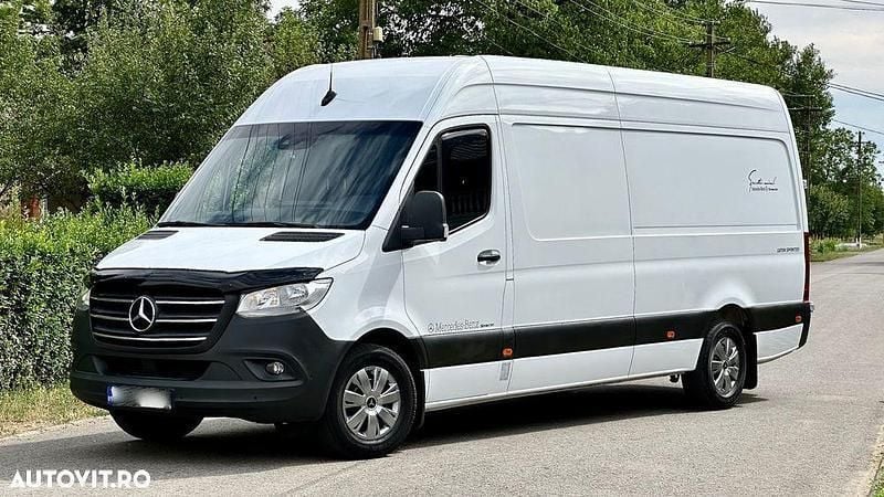 Alb Utilizat 2020 Mercedes Sprinter Van | 17.900 EUR (Preț OK) - Imagine 1/4