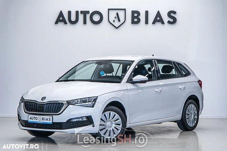 Alb Utilizat 2020 Skoda Scala Style Hatchback | 10.949 EUR (Puțin scump) - Imagine 1/4