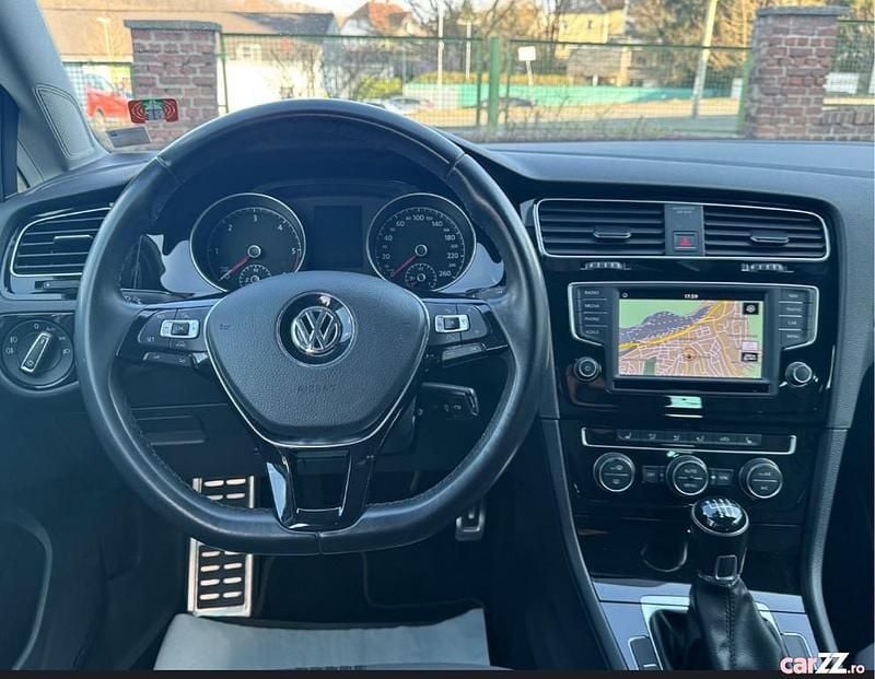Gri Utilizat 2016 VW Golf VII Berlinǎ | 8.490 EUR (Preț bun) - Imagine 1/4