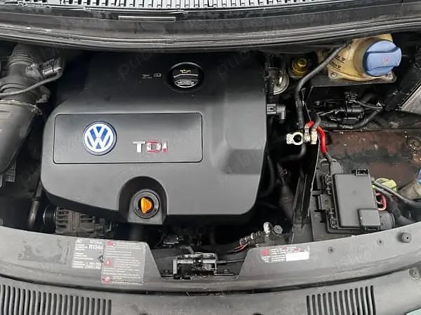Second-hand VW Sharan 115 CP (84 kW) 2001 Monovolum