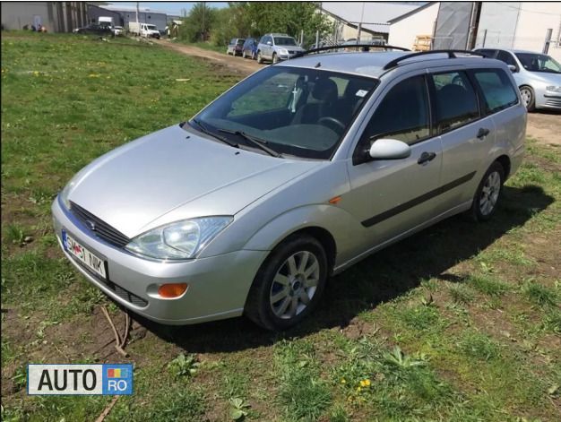 Gri Utilizat 2001 Ford Focus Break | 1.450 EUR (Scump) - Imagine 1/4