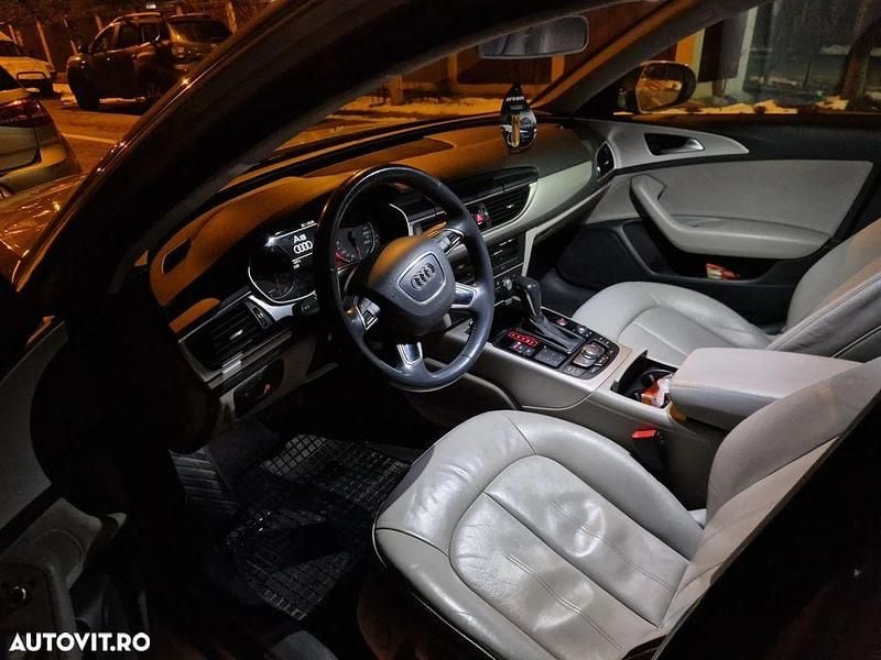 Second-hand Audi A6 Comfort 190 CP (139 kW) 2017 Culoaregri Berlinǎ