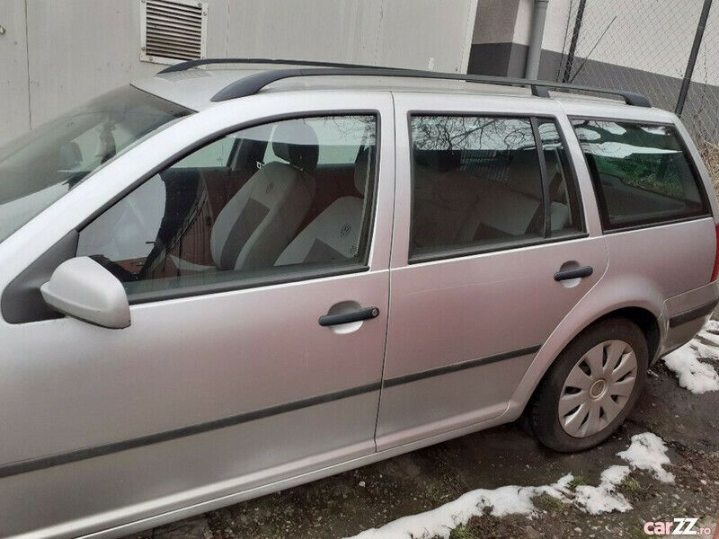 Gri metalizat Utilizat 2000 VW Golf IV Break | 1.450 EUR (Puțin scump) - Imagine 1/4