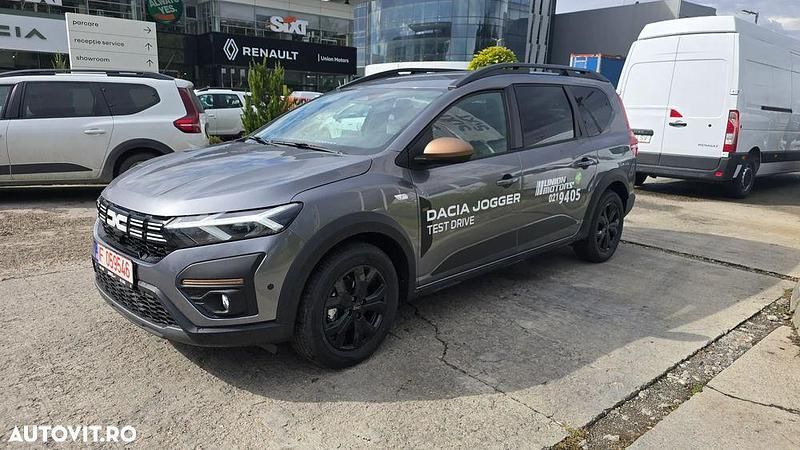 Culoaregri Nouă 2025 Dacia Jogger Extreme Monovolum | 21.099 EUR (Preț OK) - Imagine 1/4