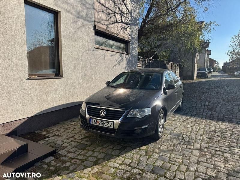 Culoarenegru Second-hand 2010 VW Passat Comfortline Berlinǎ | 4.500 EUR (Preț bun) - Imagine 1/4
