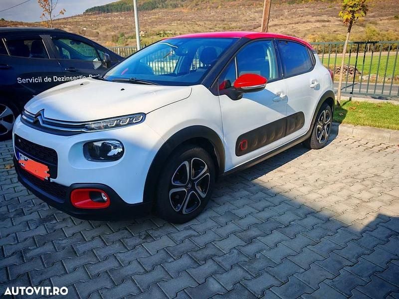 Culoarealb Utilizat 2017 Citroën C3 PureTech Hatchback | 7.800 EUR (Preț OK) - Imagine 1/4