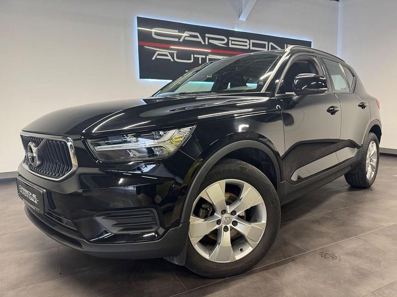 Second-hand Volvo XC40 Momentum 150 CP (110 kW) 2020 Negru SUV
