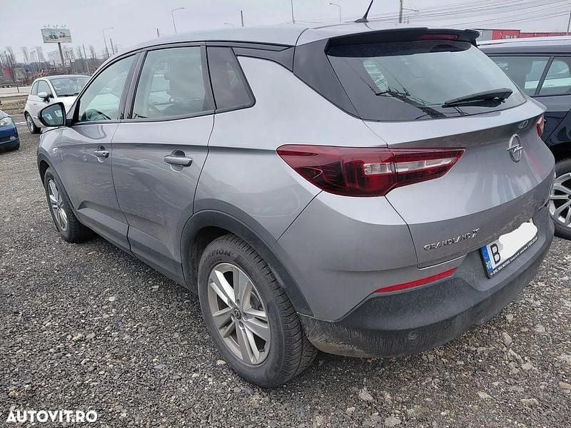 Second-hand Opel Grandland X Innovation 130 CP (95 kW) 2021 Culoaregri SUV