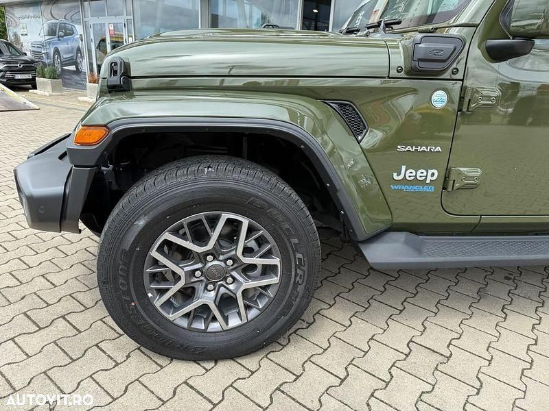 Second-hand Jeep Wrangler Unlimited Sahara 272 CP (200 kW) 2024 Culoareverde SUV
