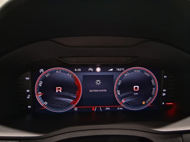 Nouă Skoda Karoq SportLine 150 CP (110 kW) 2025 Albnormal SUV