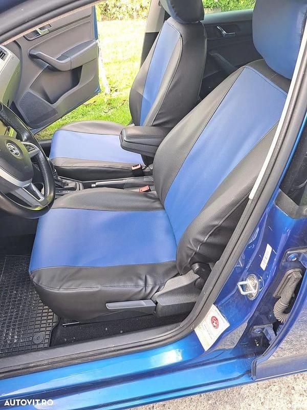 Second-hand Skoda Rapid Style 90 CP (66 kW) 2016 Culoarealbastru Hatchback