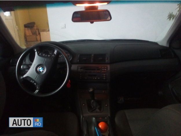 Second-hand BMW 320 150 CP (110 kW) 2002 Albastru marin Break