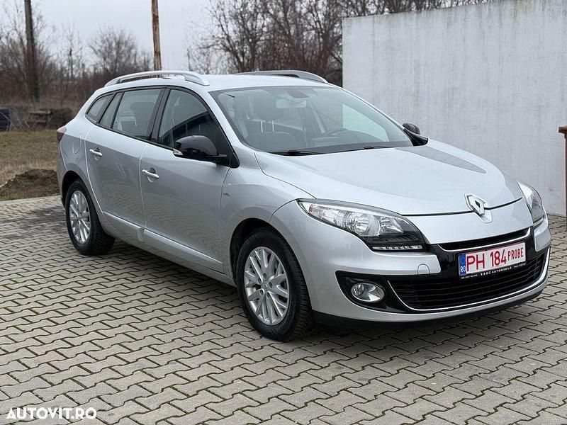 Second-hand Renault Mégane GrandTour Bose Edition 110 CP (80 kW) 2013 Culoareargint Break