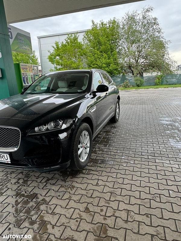 Culoarenegru Utilizat 2018 Jaguar F-Pace Portfolio SUV | 20.950 EUR (Puțin scump) - Imagine 1/4