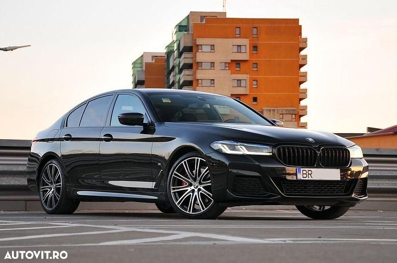Culoarenegru Utilizat 2020 BMW 520 Berlinǎ | 34.500 EUR - Imagine 1/4