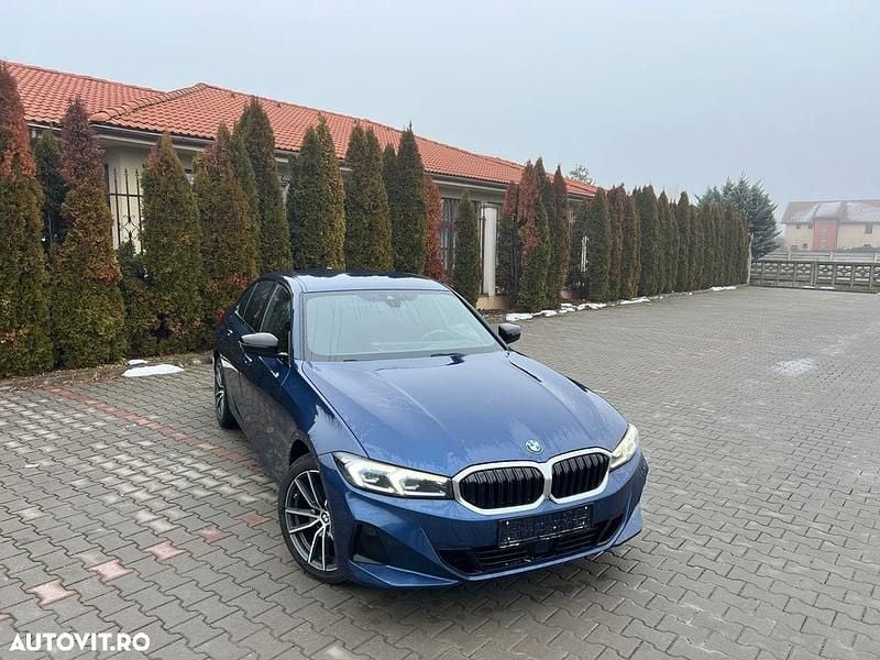 Second-hand BMW 320 Sport Line 190 CP (139 kW) 2023 Culoarealbastru Berlinǎ