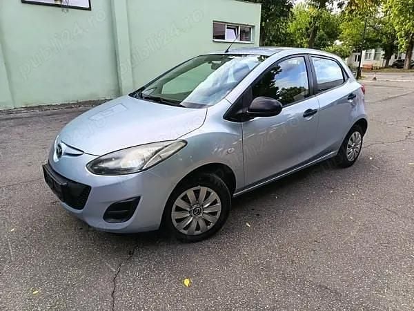 Utilizat 2011 Mazda 2 Hatchback | 2.500 EUR (Preț bun) - Imagine 1/4