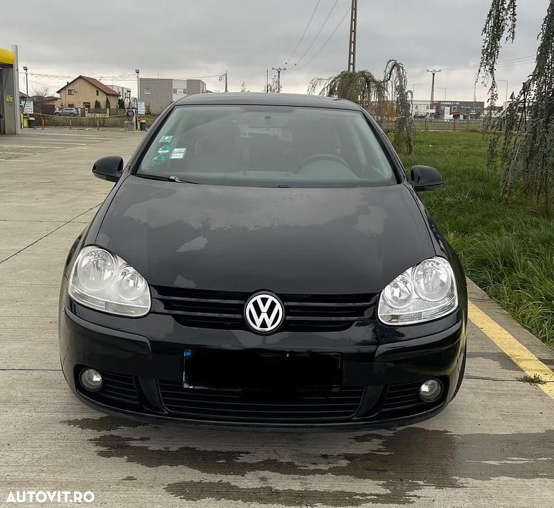 Culoarenegru Utilizat 2007 VW Golf V Hatchback | 2.200 EUR (Preț bun) - Imagine 1/4